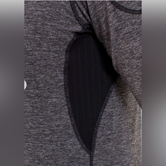 Lululemon Surge Half Zip pullover. Size L. Heathered Black - Picture 3 of 10